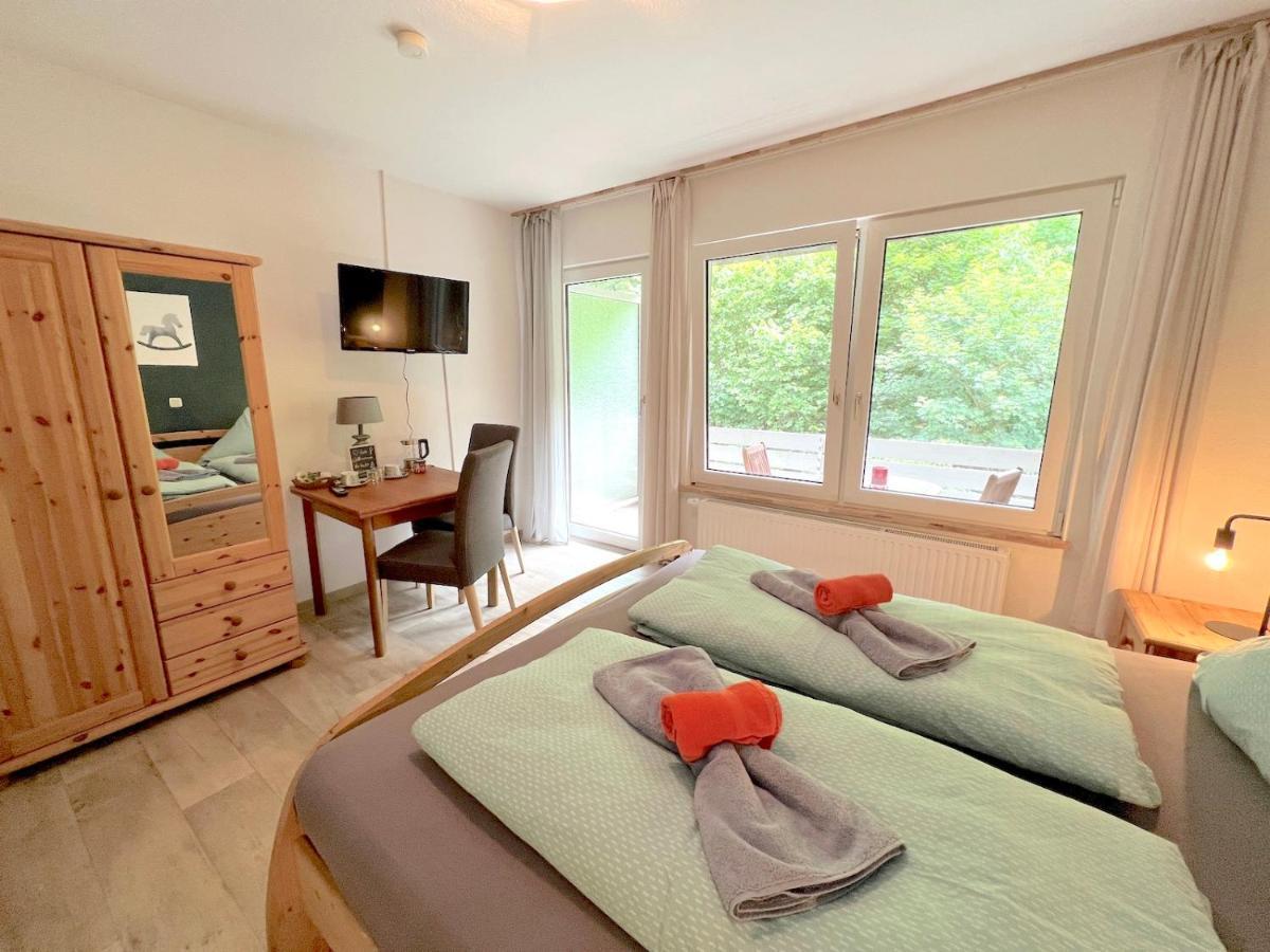 Vor Lauter Baeumen B&B Zorge Exteriör bild